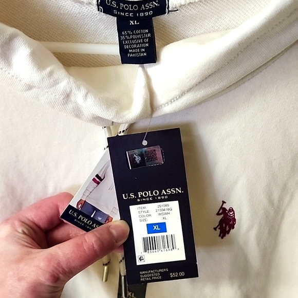 U.S. POLO ASSN. White Sweatshirt Logo - Picture 3 of 4